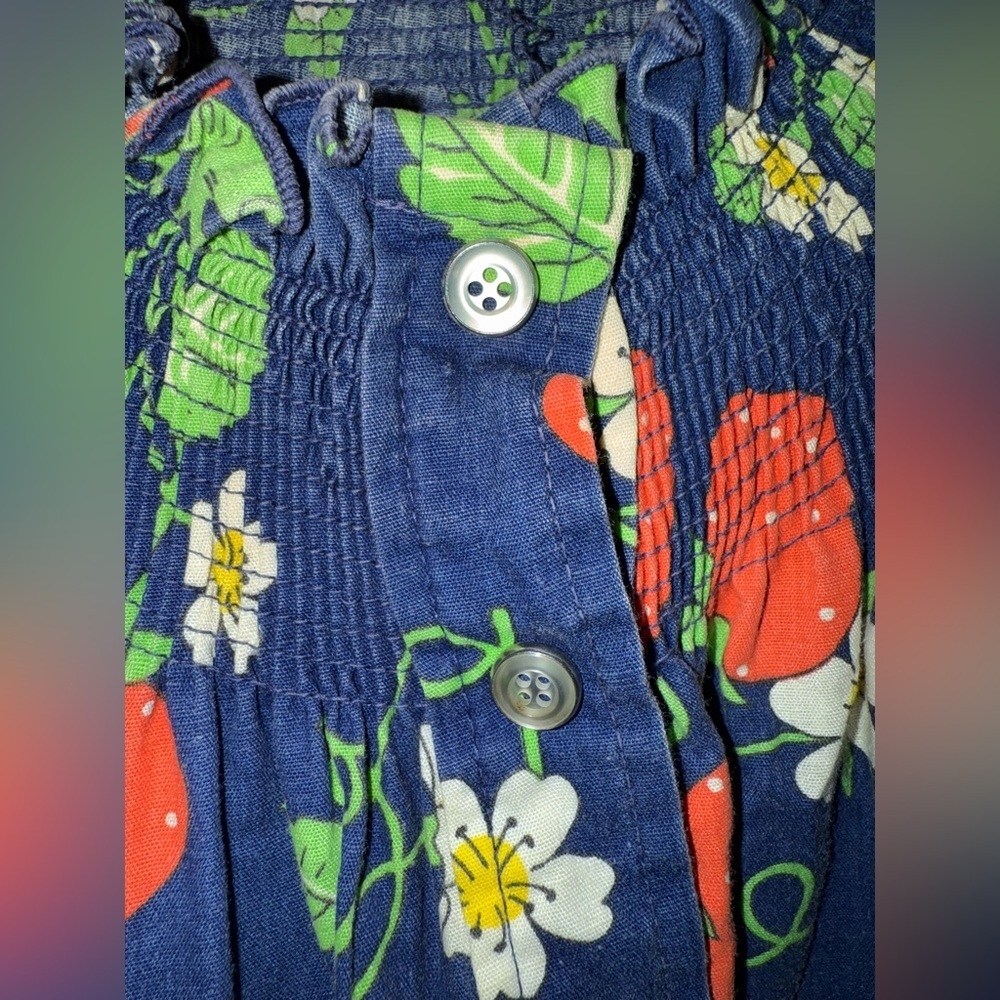 Vintage MuMu Mrs Roper Romp Robe Strawberries  Snap Closure - Flaw - Picture 5 of 10